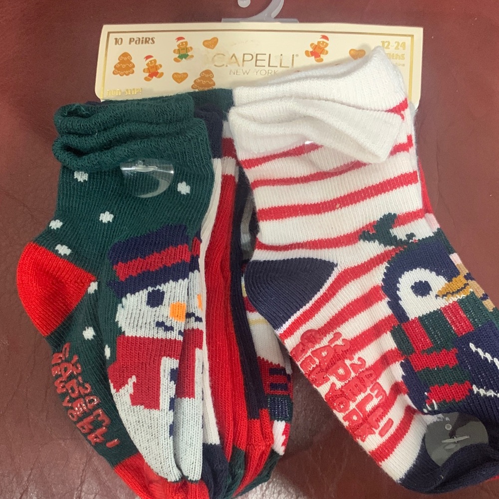 Capelli New York Holiday Kids Socks - 10 pairs of socks